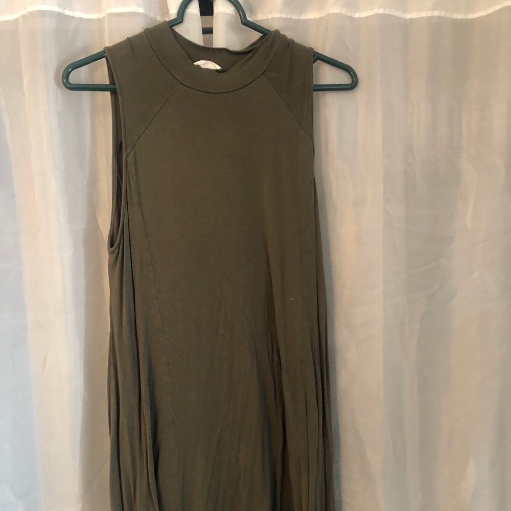 Dark green dress
